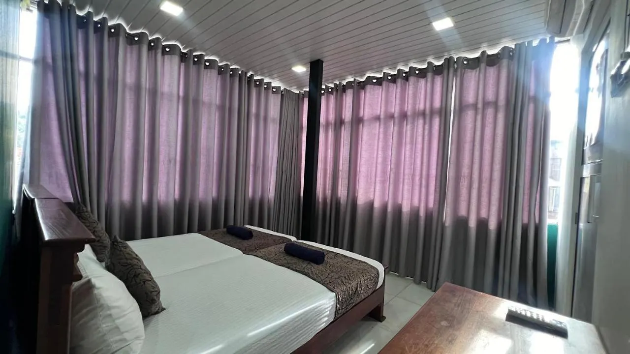 Kandy Tower Inn 0*,  Sri Lanka