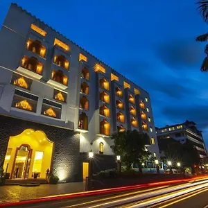 4* Hotel Royal Kandyan